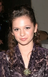 Photos de Mackenzie Rosman - 7th Annual Family Television Awards - 1